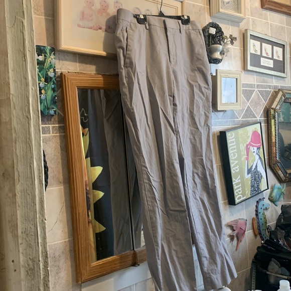 Express pants - Picture 2 of 8